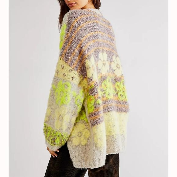 Free People Gather Me Close Cardi cardigan Small yellow Rare Sold Out - Picture 2 of 8